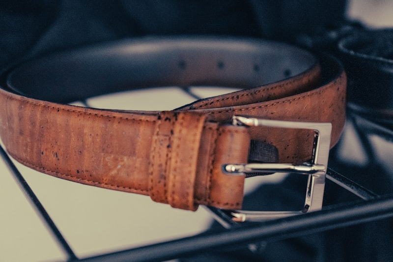 Hideaway Full-Grain Belt (Men's)